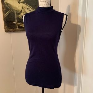 Sleeveless Turtle Neck Blouse